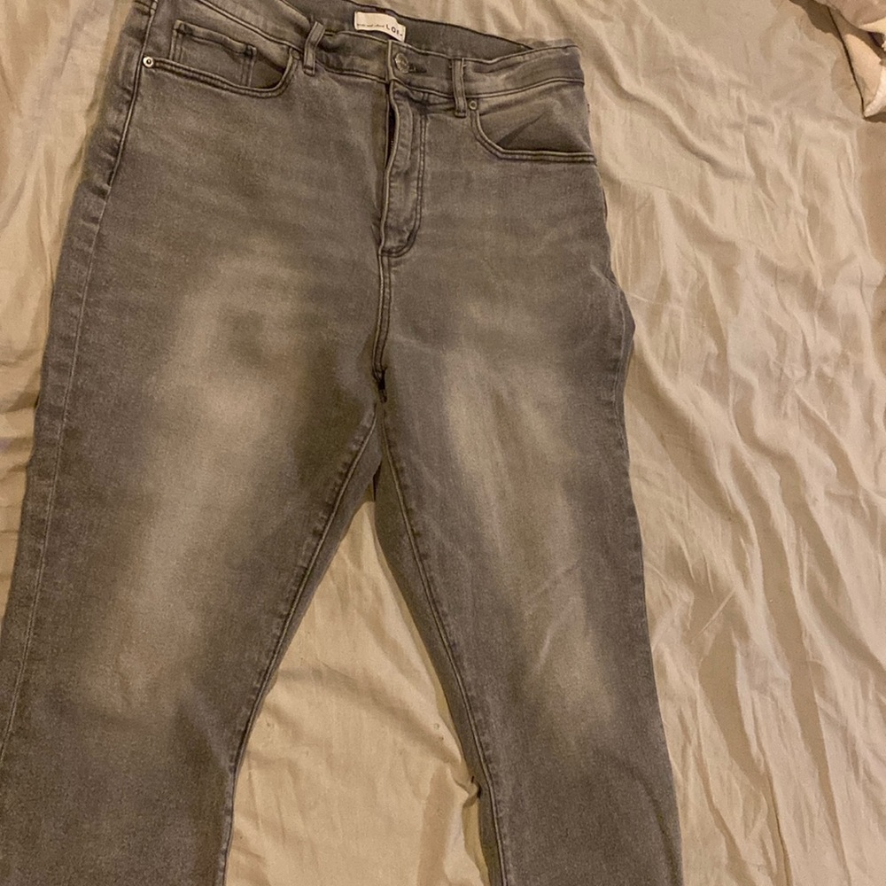 Crop kick flare Grey distressed denim